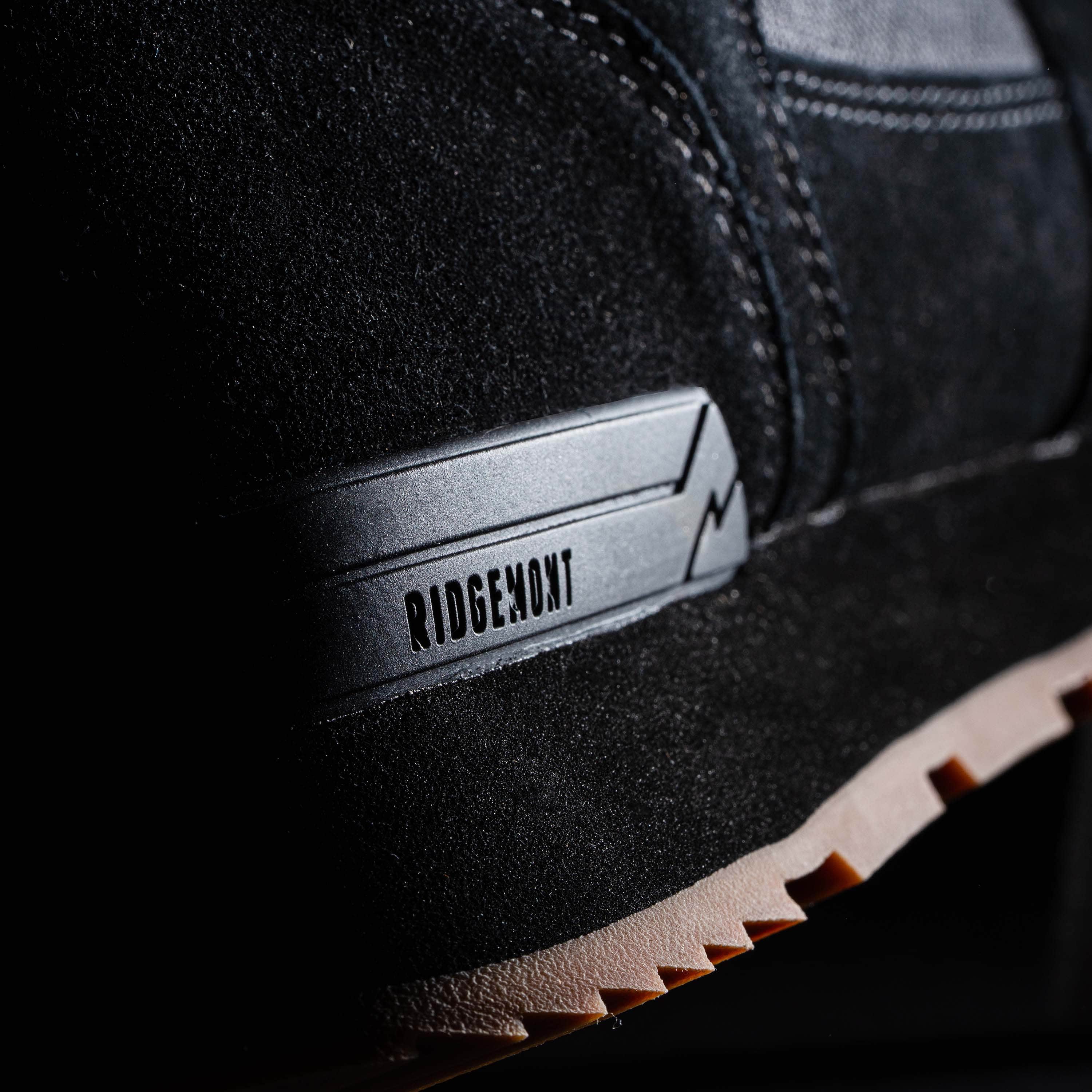 A25DOUTBGB Footwear Monty - Black Gum