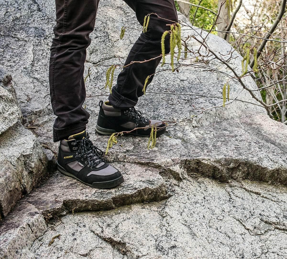 靴 Monty Monty Hi : Black/Gum – Ridgemont UK