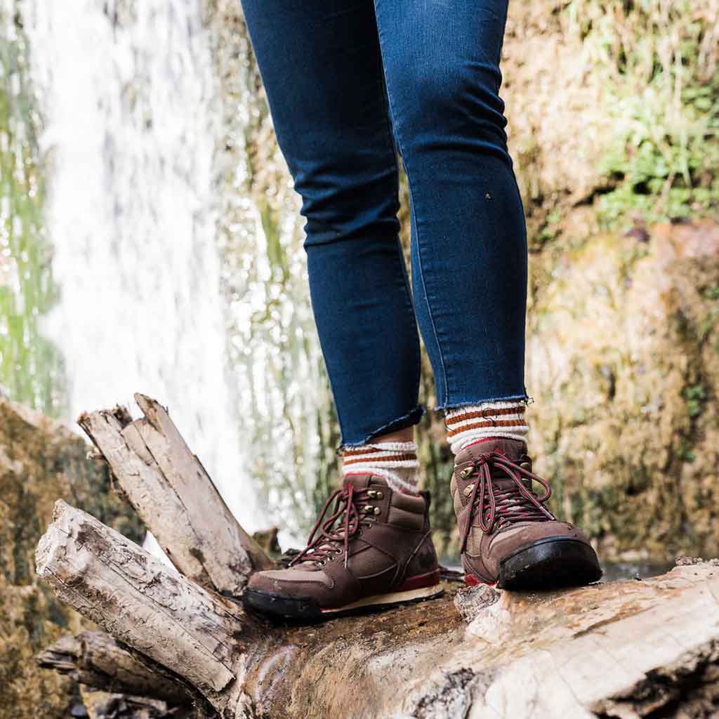 Monty Hi Hydroguard : Java/Red – Ridgemont UK